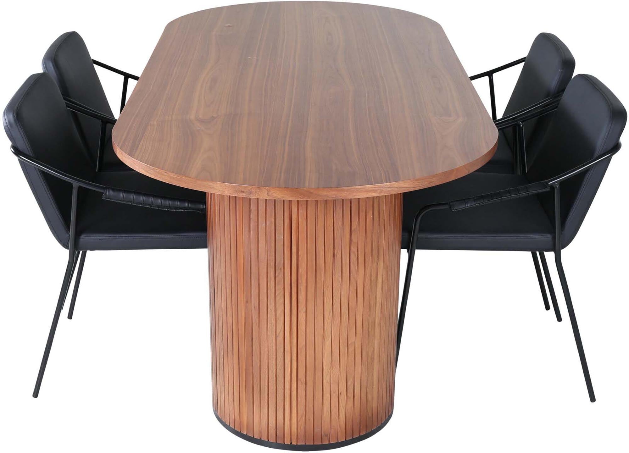 Gestalten Sie Ihr Zuhause mit dem Bianca Esszimmerset von Venture Home: eleganter ovaler Tisch und 4 bequeme Stühle für stilvolles Essen und gesellige Runden.