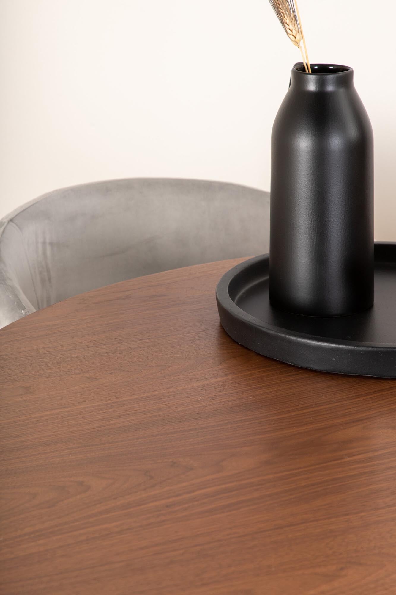 Stilvolles Bianca Esszimmerset: Runder Tisch mit 4 Stühlen, Ø110cm.