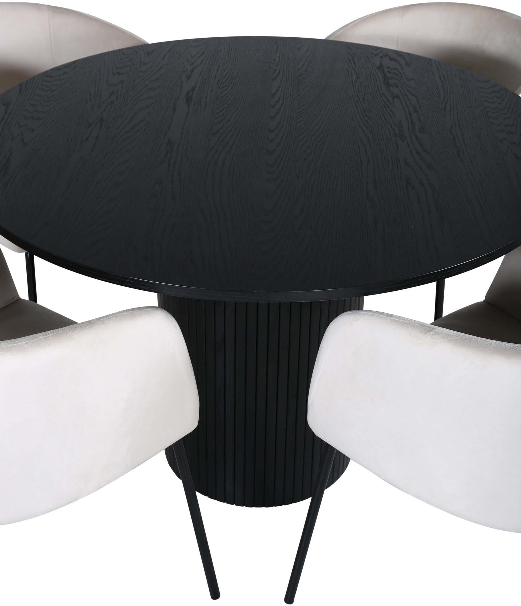 Elegantes Bianca Esszimmerset mit rundem Tisch und 4 Stühlen, Ø110cm.