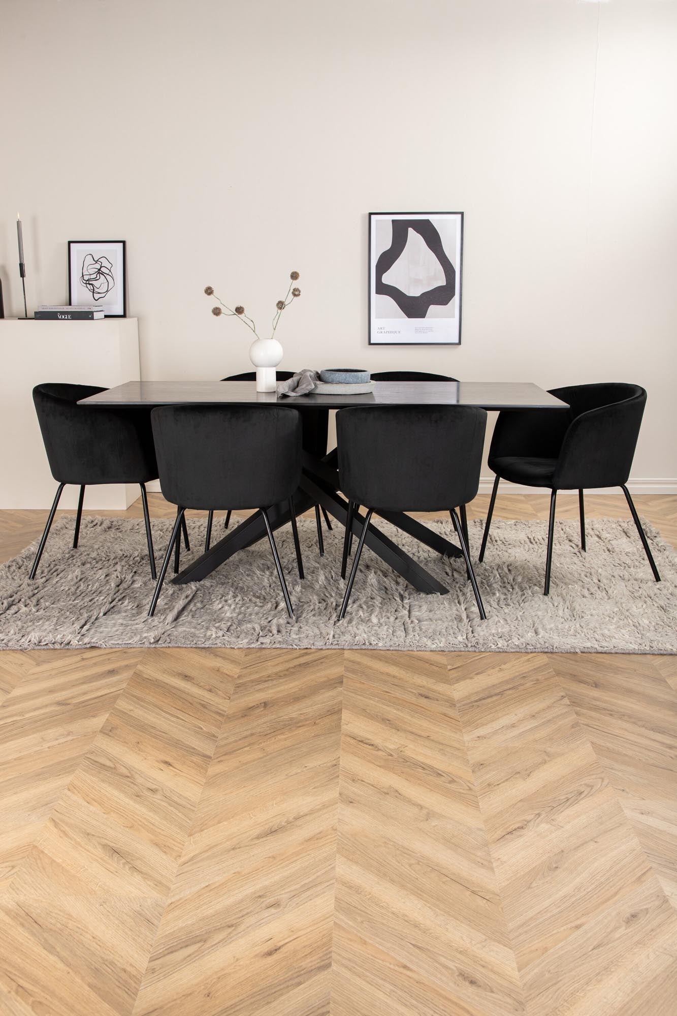 Elegantes Esszimmerset Piazza + Berit: Perfekt für Ihr Zuhause.