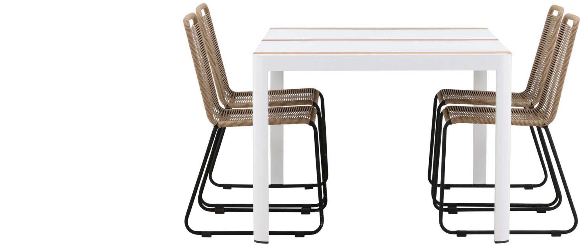 Venture Home Togo: Perfektes 4er-Set für elegante Gartenmomente.