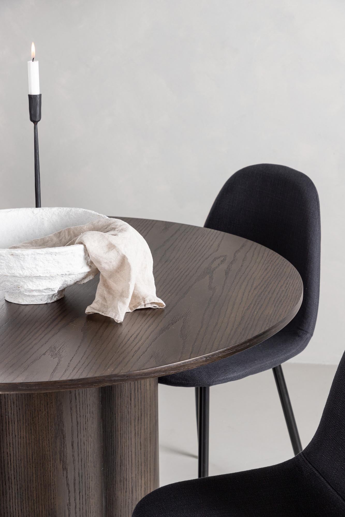 Stilvolles Olivia Esszimmer Set mit rundem 110cm Tisch und 4 bequemen Polar-Stühlen. Perfekt für gesellige Abende und elegantes Ambiente.