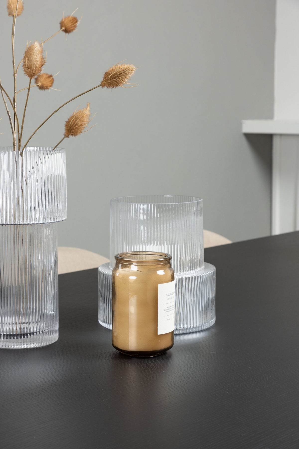 Vail Esszimmerset + Velvet 200cm/6St. in Beige, Schwarz präsentiert im Onlineshop von KAQTU Design AG. Esszimmerset ist von Venture Home