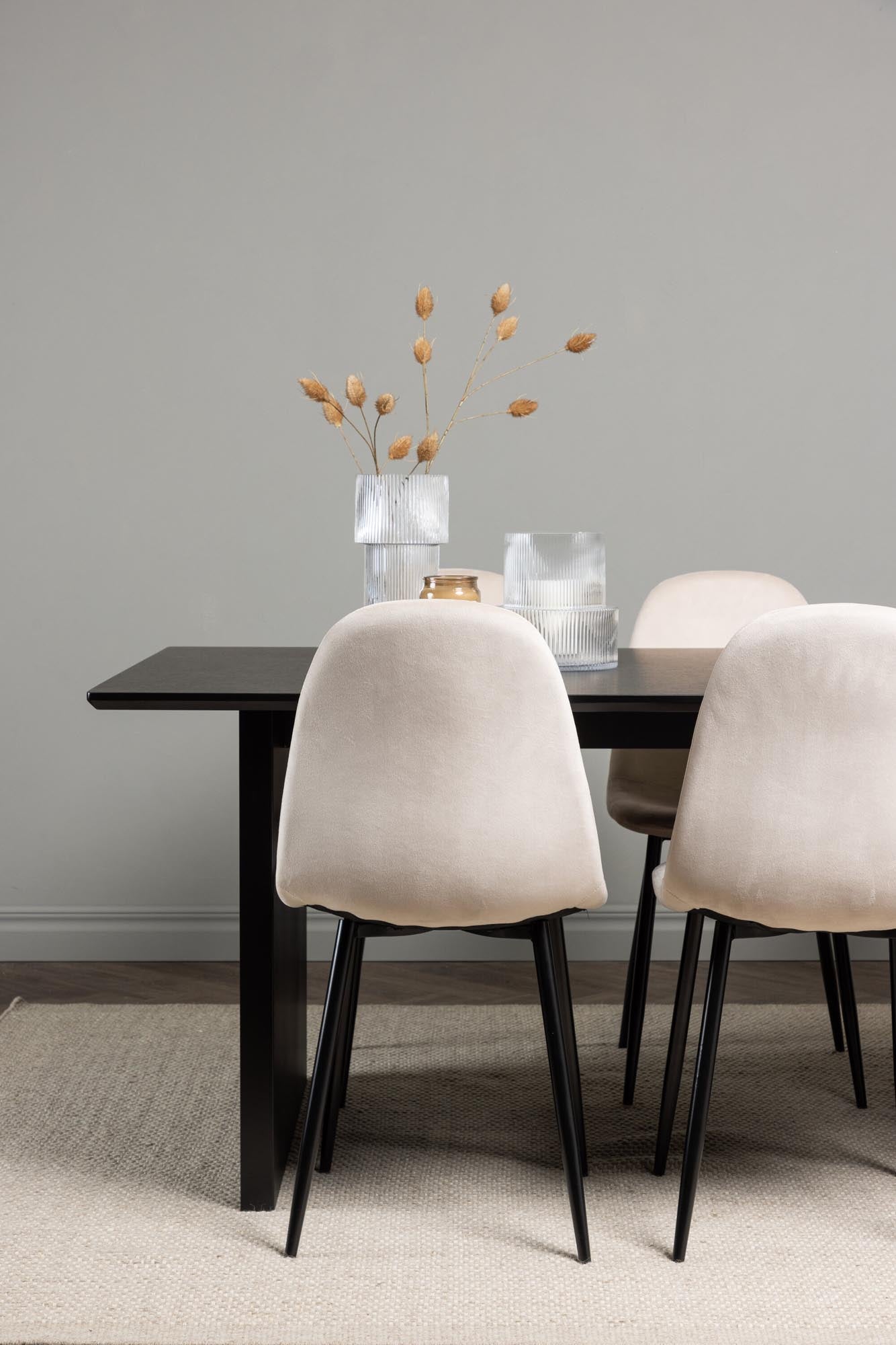 Modernes Vail Esszimmerset 200cm mit 6 Stühlen von Venture Home.