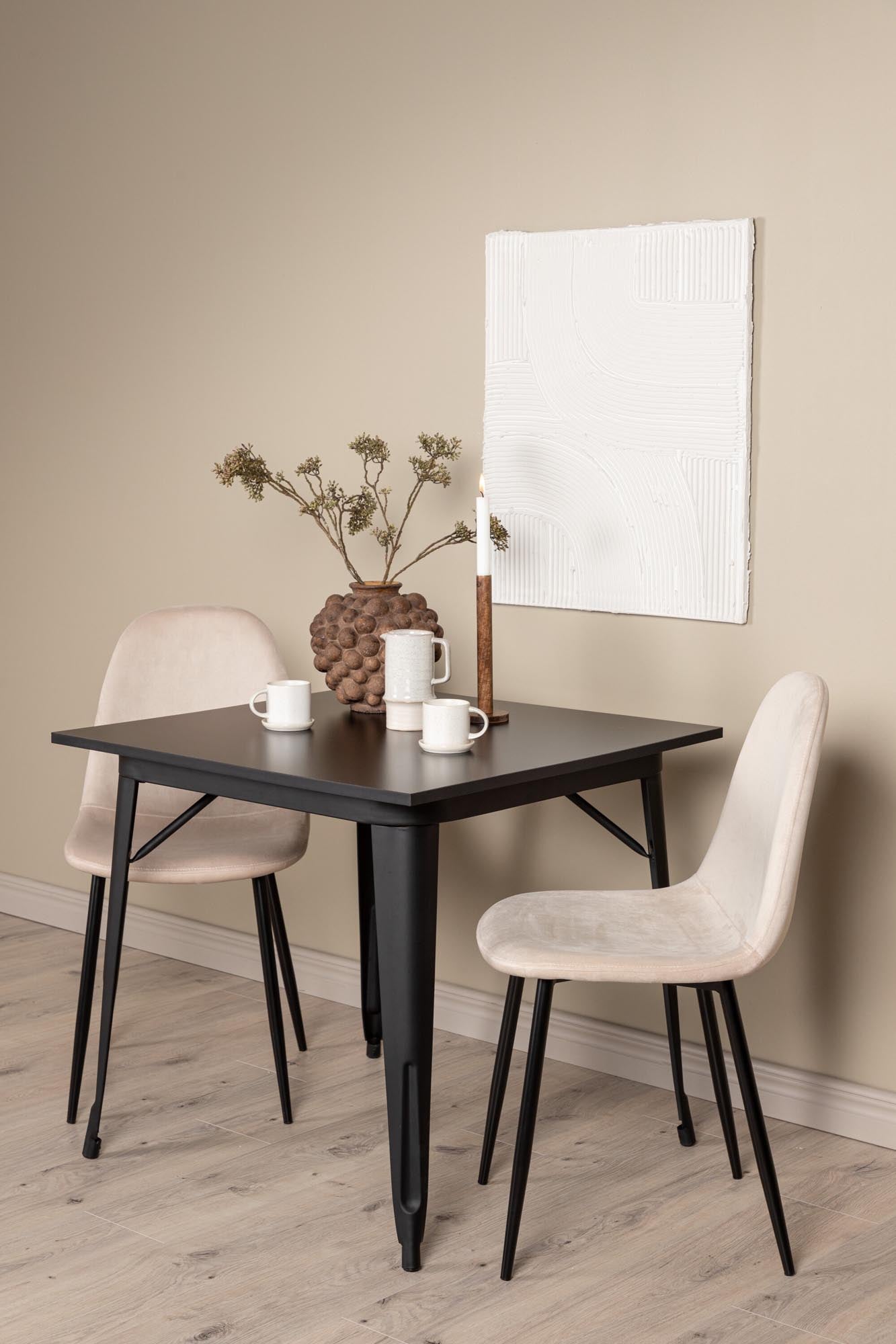 Stilvolles Tempe Esszimmerset mit 80cm Polar Stühlen von Venture Home.