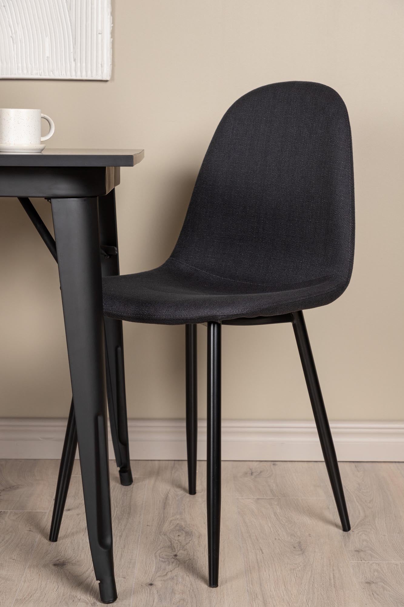 Elegantes Tempe Esszimmerset mit 80cm Polar Stühlen von Venture Home.