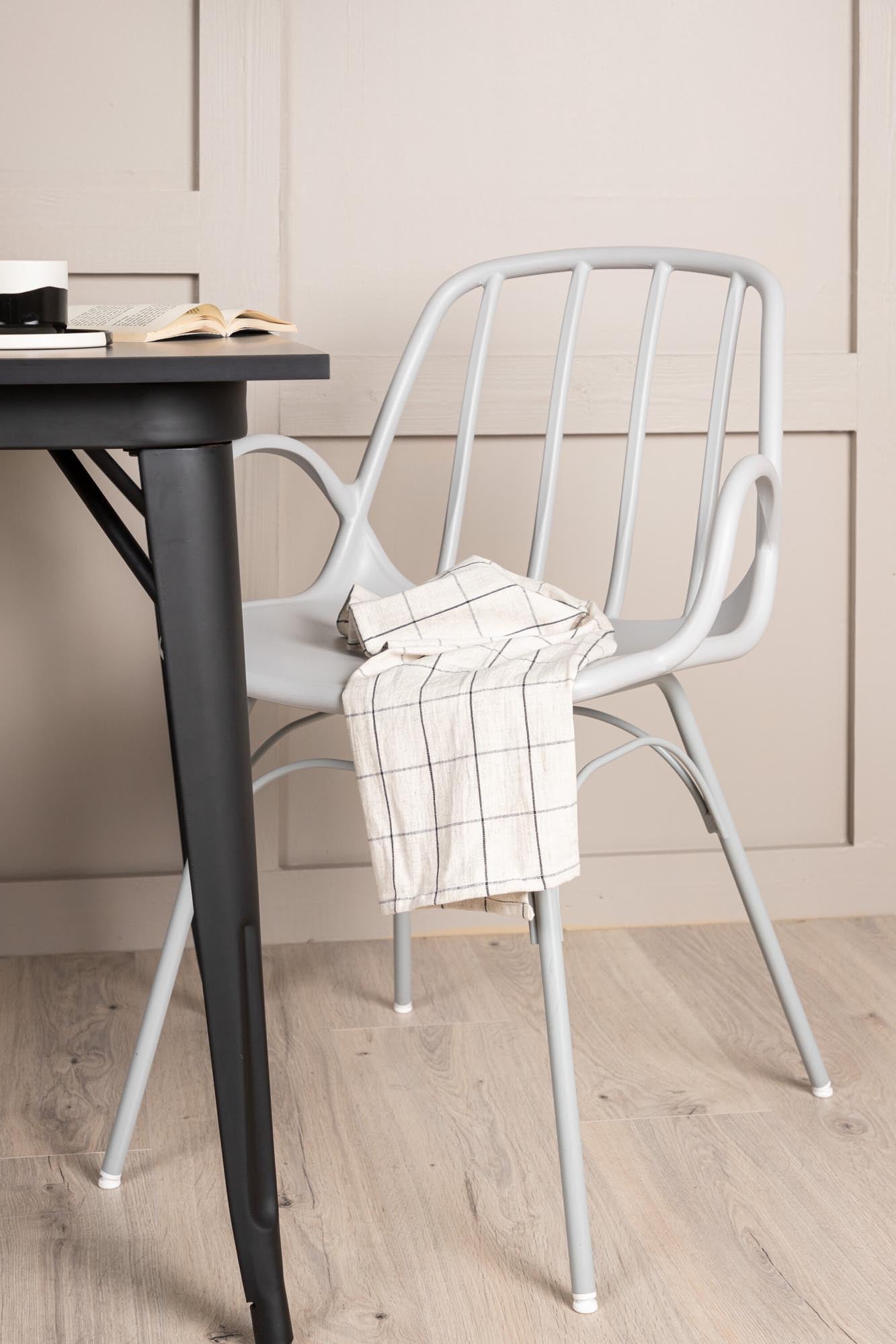 Modernes Esszimmerset Tempe mit Dyrön Tisch und komfortablen Stühlen. Ideal für kleine Küchen und stilvolle Essbereiche.