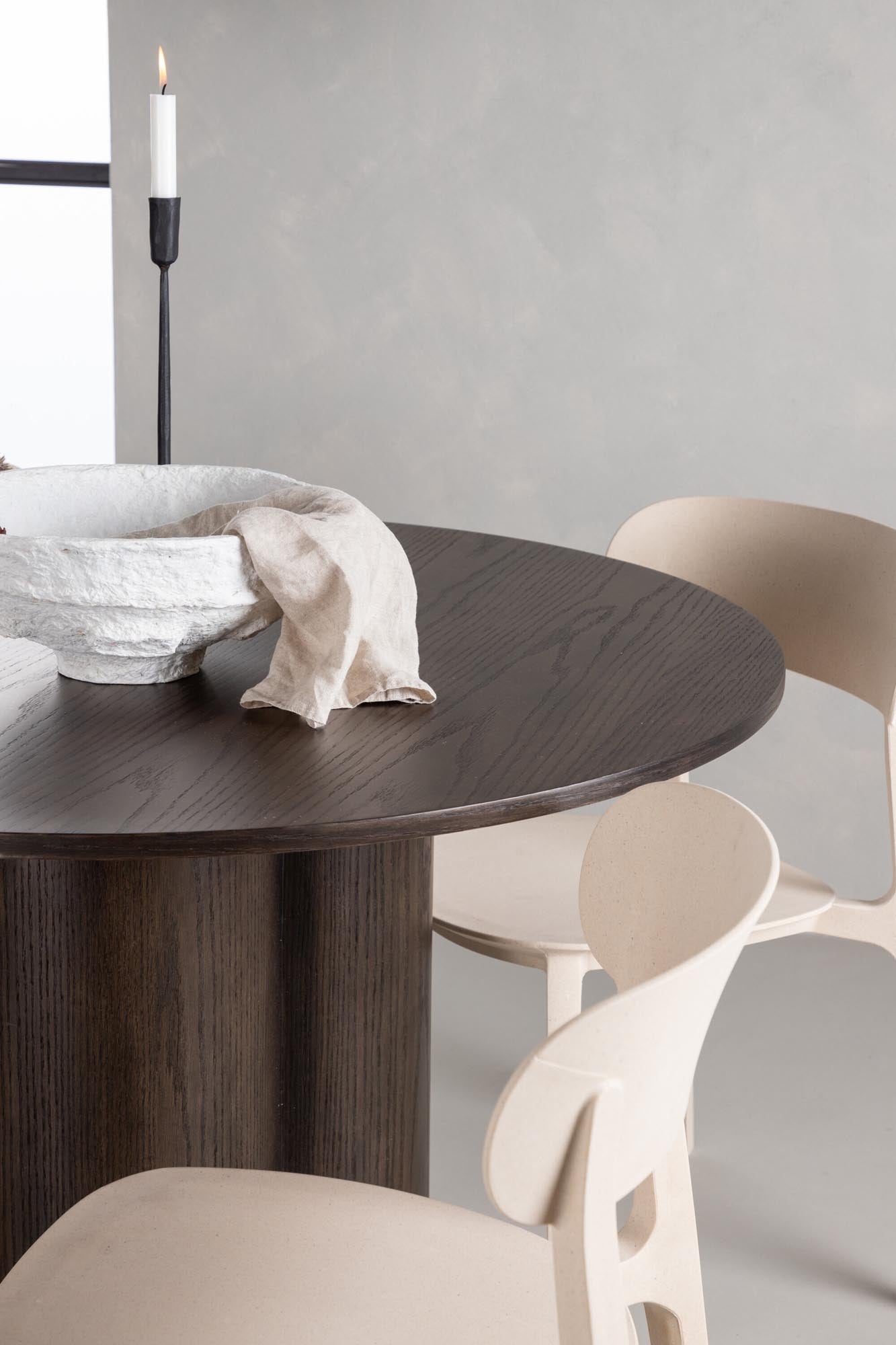 Stilvolles Olivia Esszimmer Set mit runden 110 cm Tisch und 4 Åstol Stühlen. Perfekt für gesellige Abende und modernes skandinavisches Design.