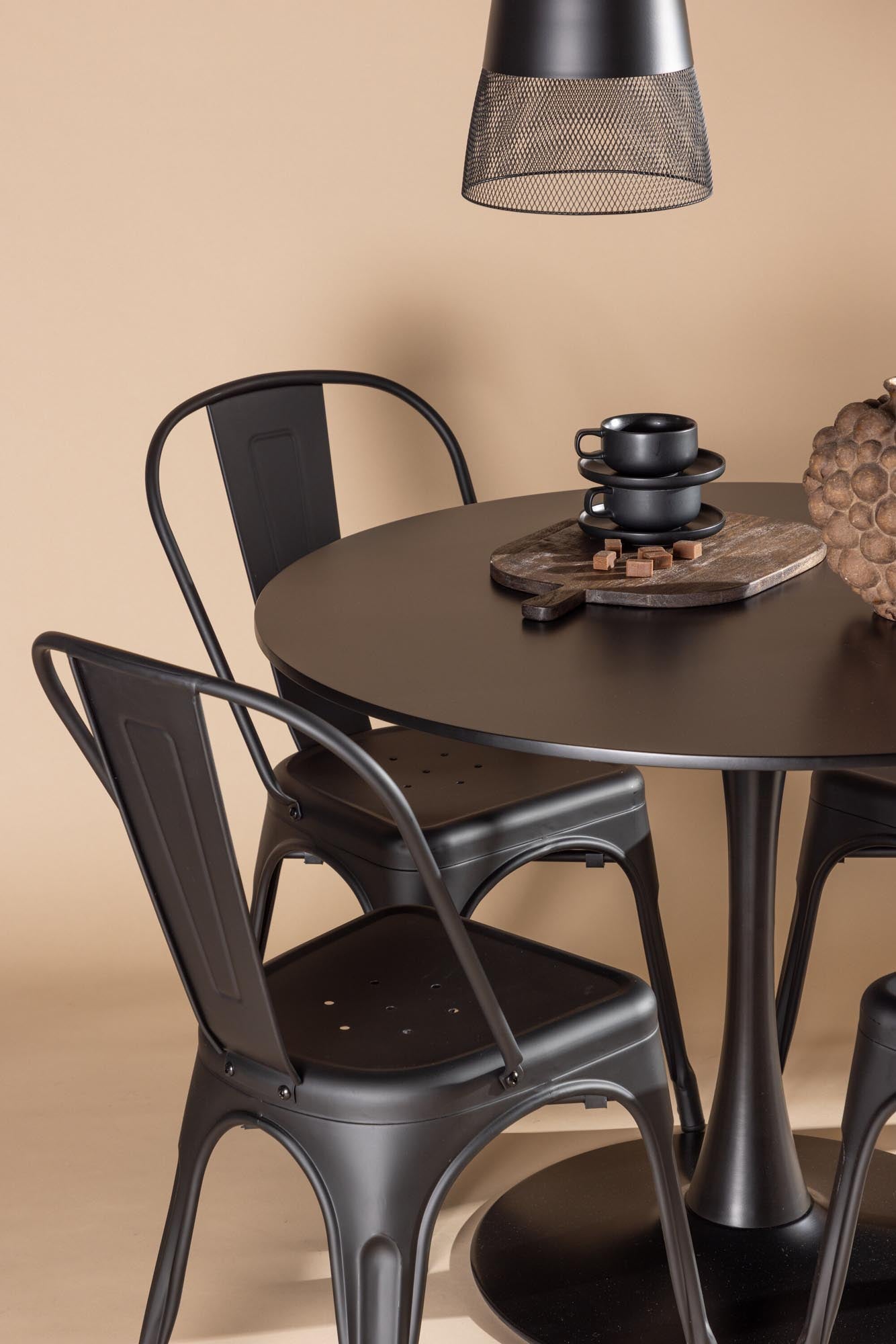 Stylisches Glade Esszimmerset von Venture Home: 100cm Tisch mit pflegeleichter MDF-Oberfläche und 4 robuste Stühle im skandinavischen Stil.