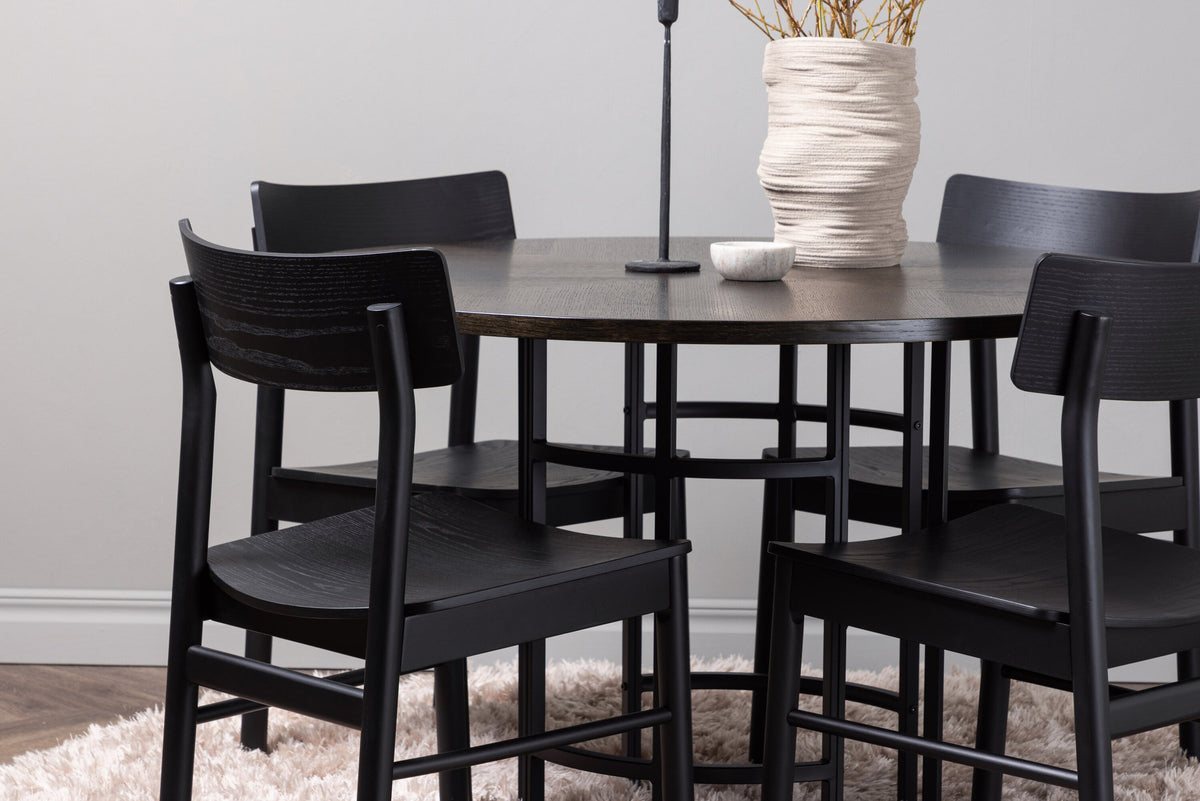 Copenhagen Esstisch + 4 xMontros Esszimmerstuhl in Schwarz präsentiert im Onlineshop von KAQTU Design AG. Esszimmerset ist von Venture Home