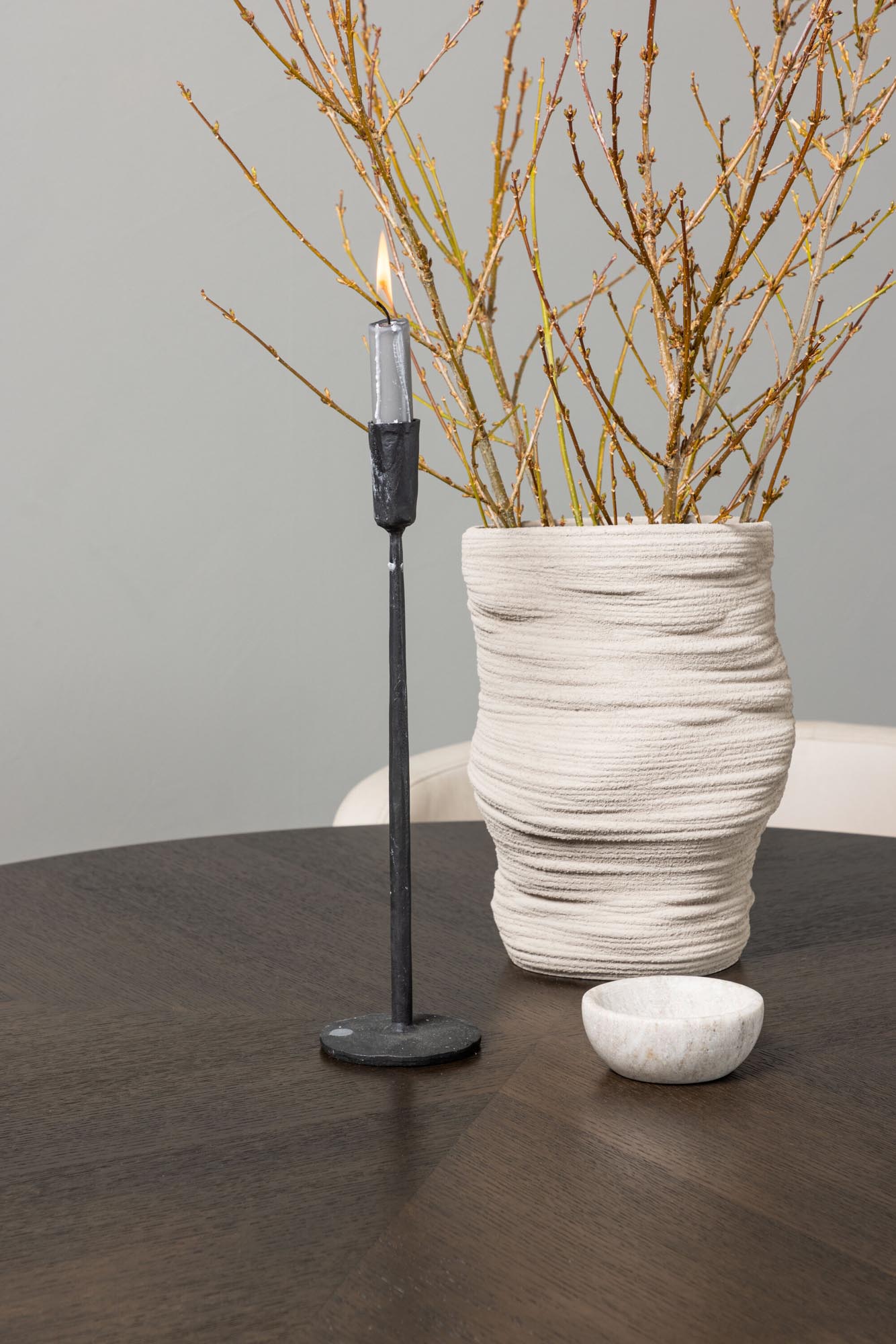 Erleben Sie das Esszimmerset Copenhagen + Simrishamn: Hochwertige Materialien und modernes Design für gemütliche Essensmomente.