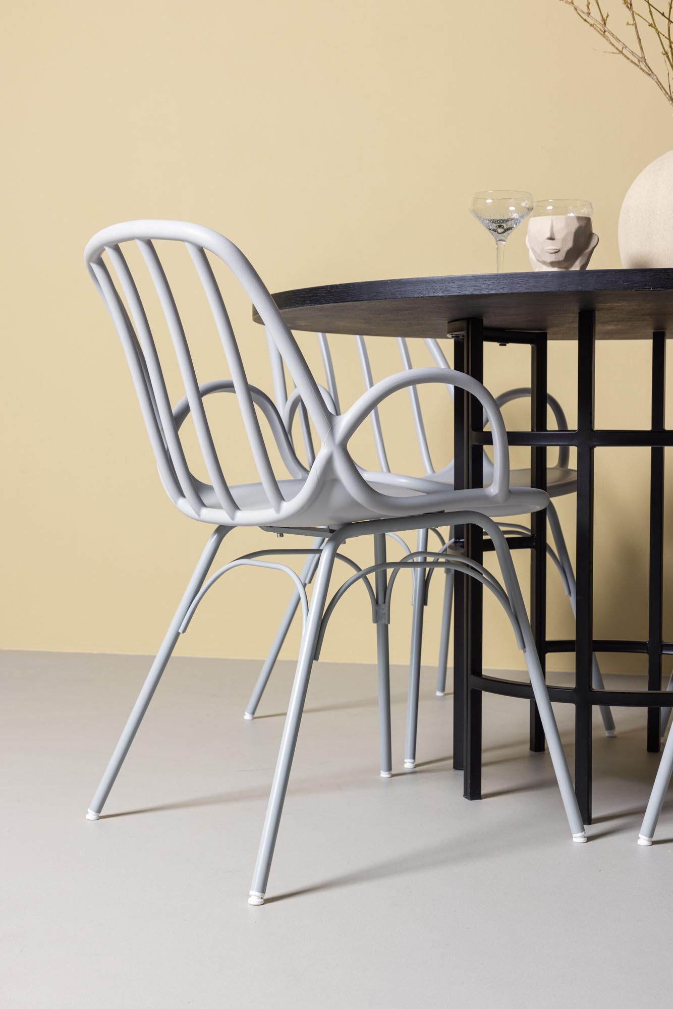 Stilvolles Copenhagen Esszimmerset mit Dyrön Tisch und 4 Stühlen.