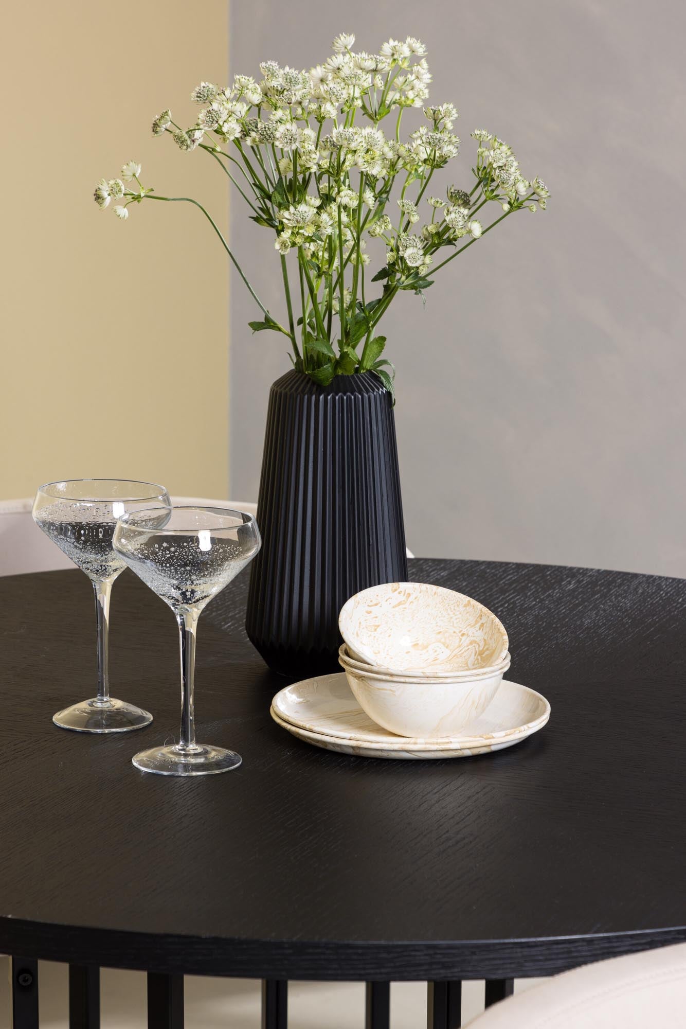 Elegantes Esszimmerset Copenhagen + Simrishamn für stilvolle Räume.