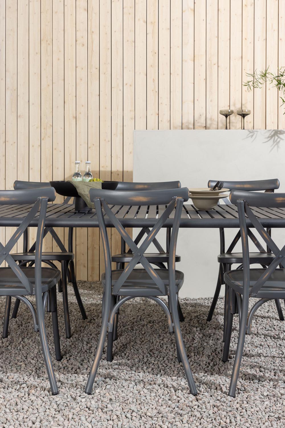 Borneo Outdoor-Tischset + Peking 200cm/6St. in Dunkelgrau präsentiert im Onlineshop von KAQTU Design AG. Gartentischset ist von Venture Home