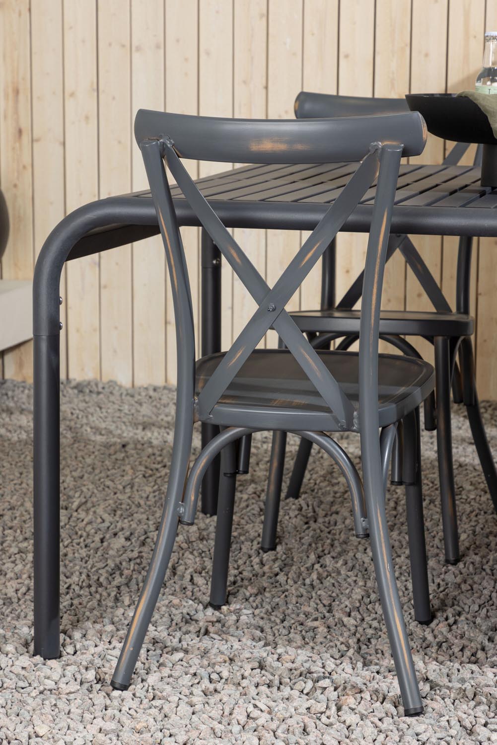 Borneo Outdoor-Tischset + Peking 200cm/6St. in Dunkelgrau präsentiert im Onlineshop von KAQTU Design AG. Gartentischset ist von Venture Home