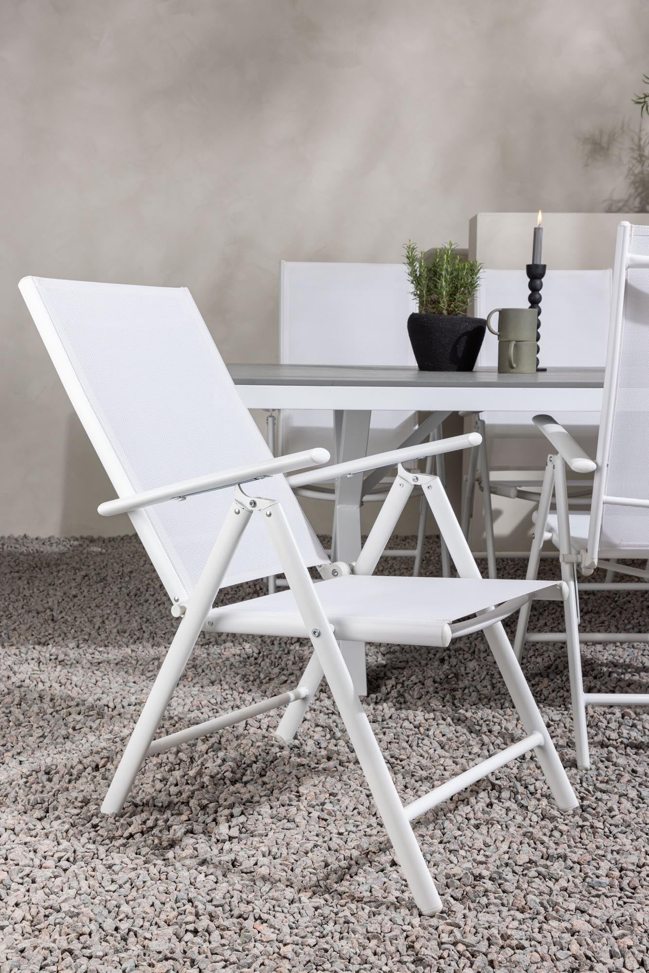 Elegantes 200cm Outdoor-Tischset für unvergessliche Sommerabende.