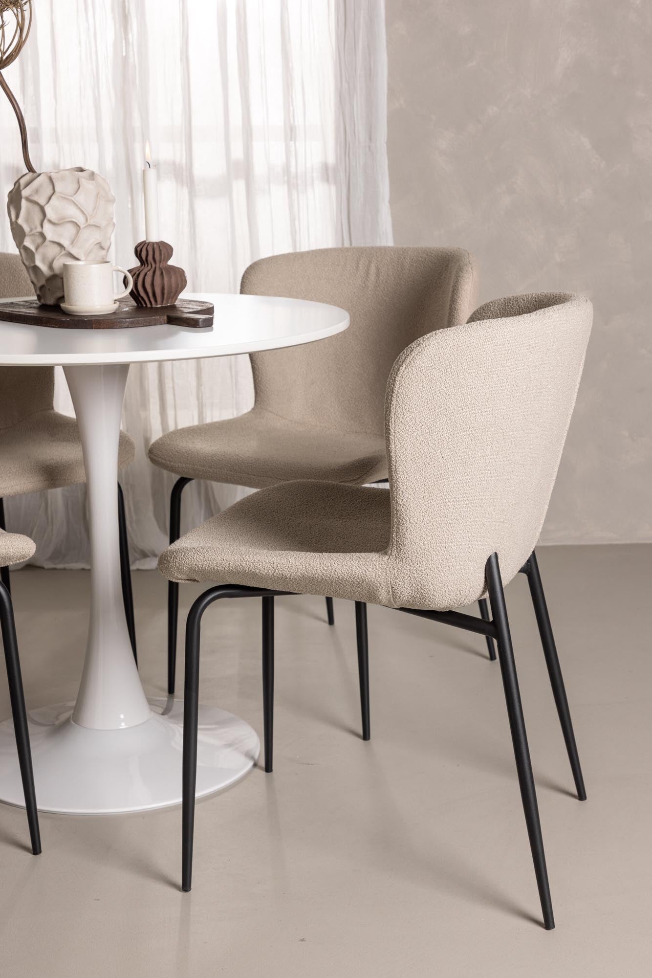 Entdecken Sie das Hamden Esszimmerset + Modesto von Venture Home: Ein eleganter runder Tisch mit 4 bequemen Stühlen für stilvolle Essmomente.