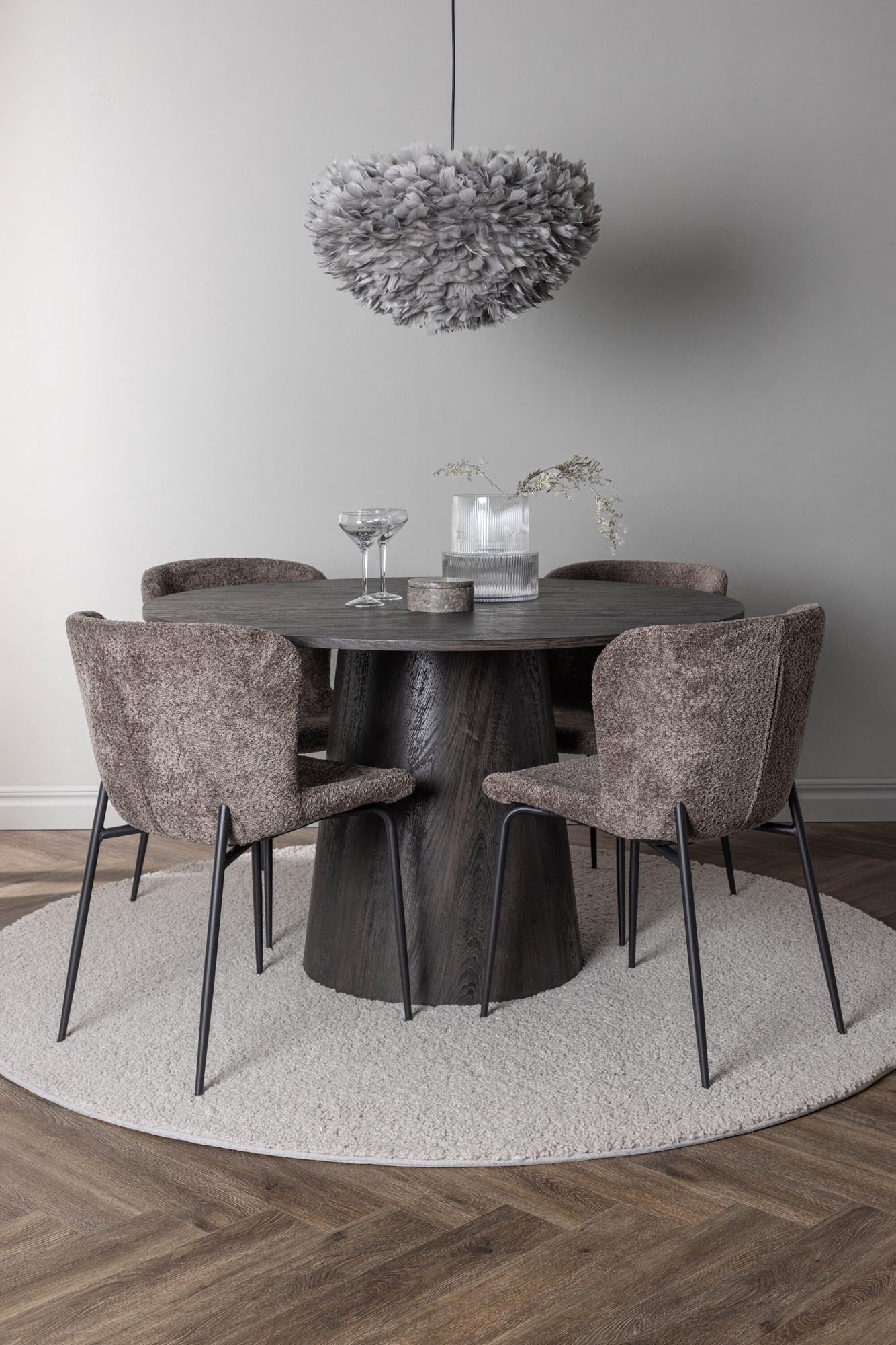 Stilvolles Esszimmerset Lanzo + Modesto: Moderner Esstisch und bequeme Stühle für gesellige Abende. Ideal für Ihr Zuhause!