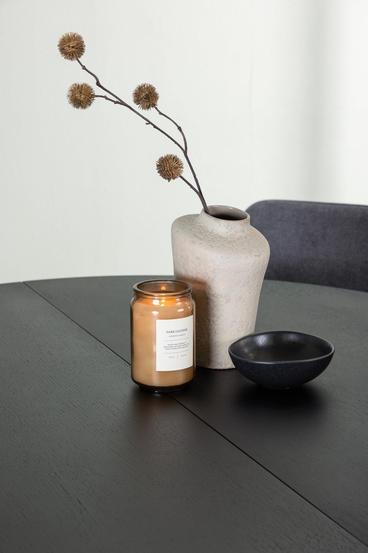 Matilda Esszimmerset + Rosie ⌀130cm/4St. in Schwarzgrau präsentiert im Onlineshop von KAQTU Design AG. Esszimmerset ist von Venture Home