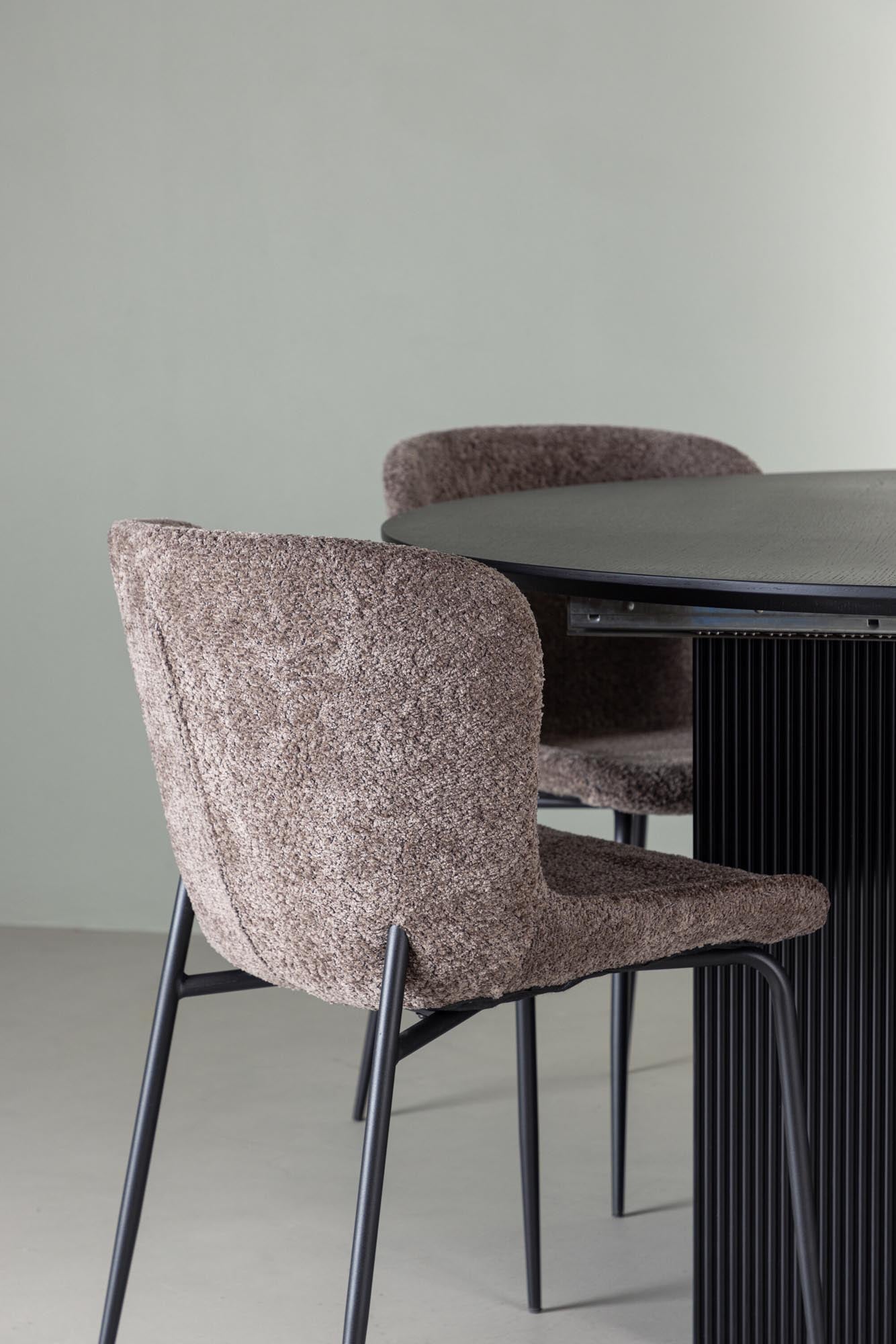 Elegantes Matilda Esszimmerset mit rundem Modesto Tisch für 4.