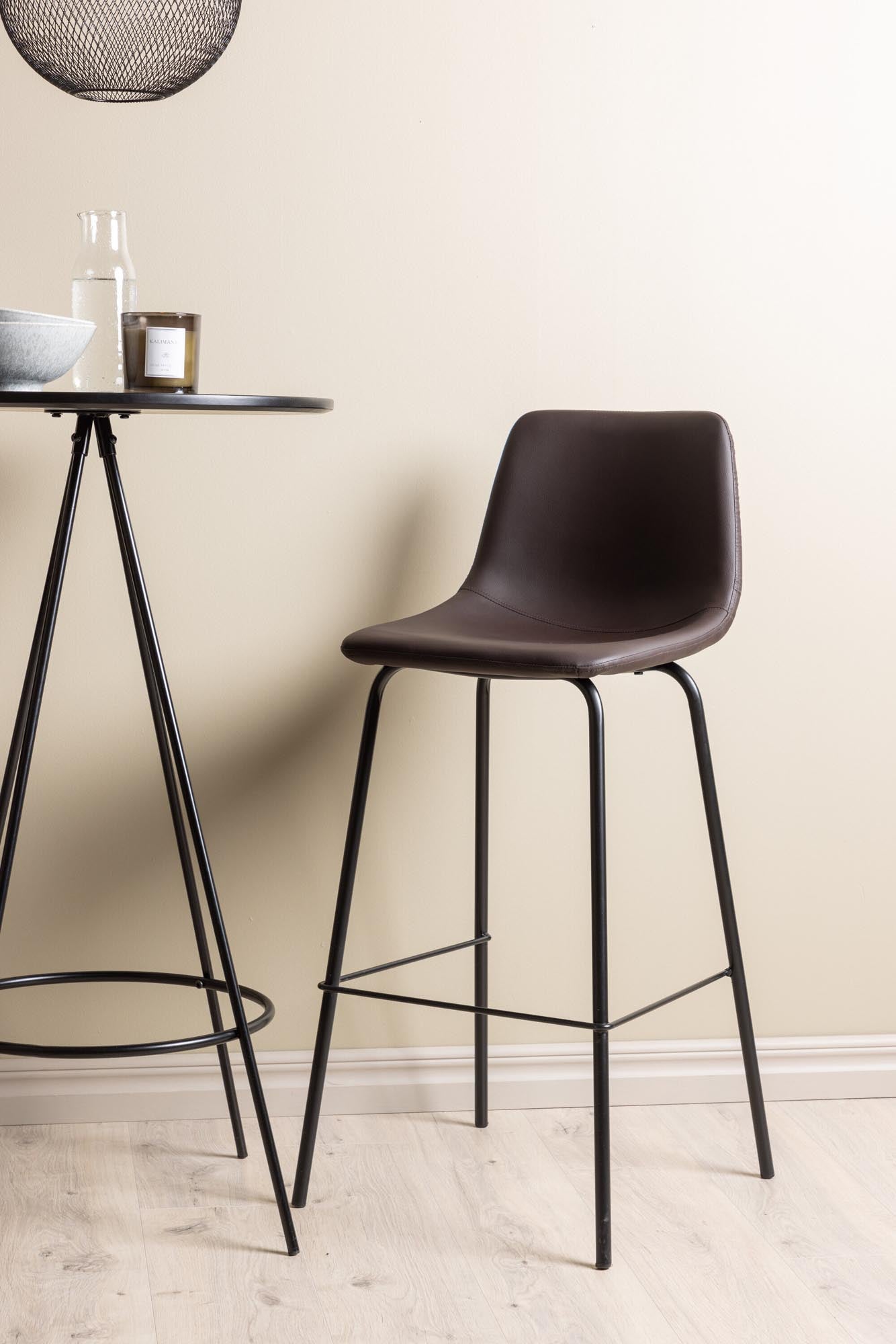 Venture Home Barset: Kompaktes Design für gemütliche Outdoor-Abende.