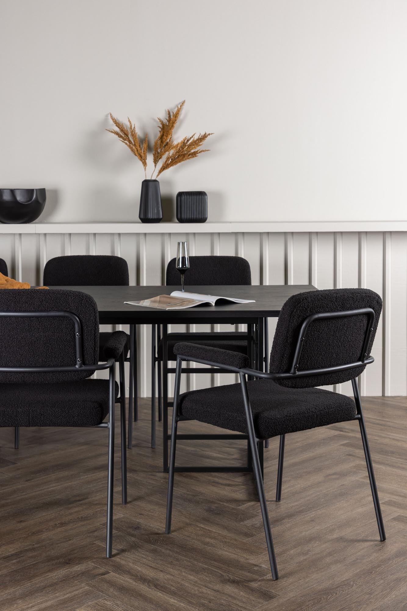 Elegantes Ystad Esszimmerset mit 6 Stühlen, 220cm von Venture Home.