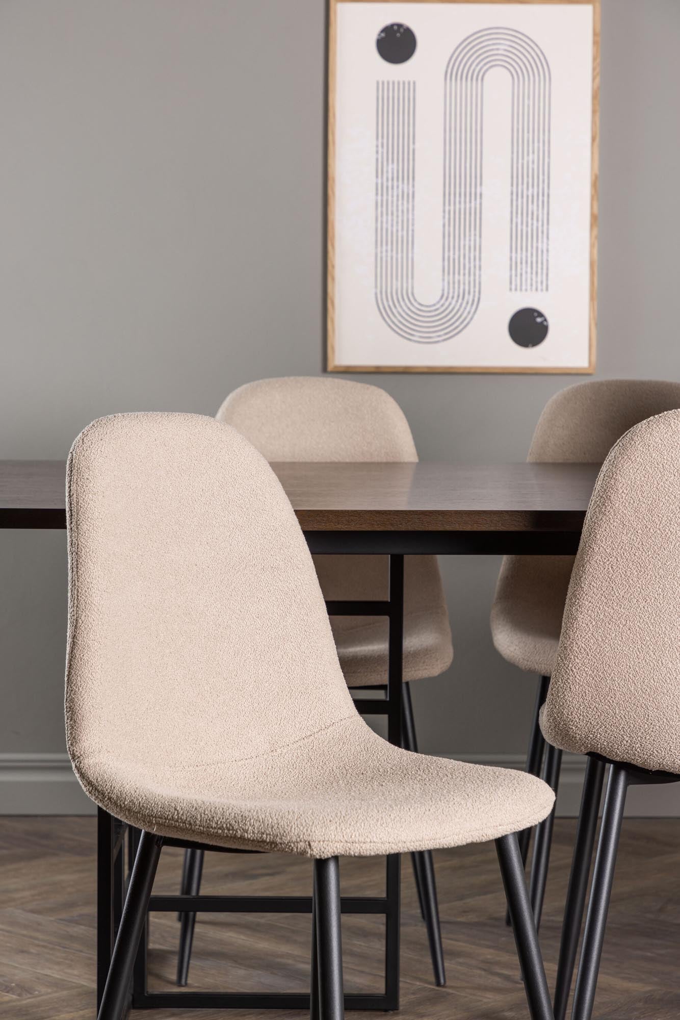 Stilvolles Ystad Esszimmerset mit 6 bequemen Polar Stühlen, 220 cm, vereint Funktionalität und modernes Design für Ihr Zuhause.