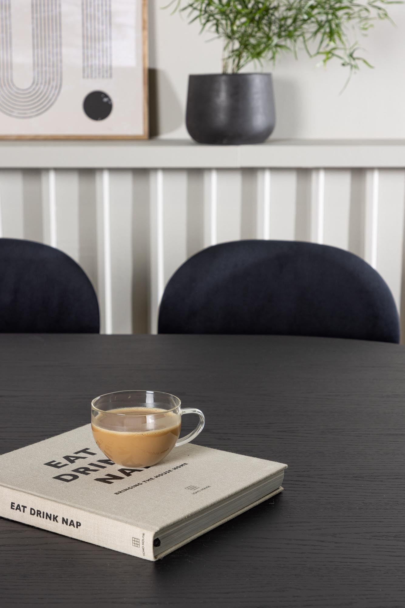 Modernes Bootcut Esszimmerset 230cm mit 6 Stühlen von Venture Home.