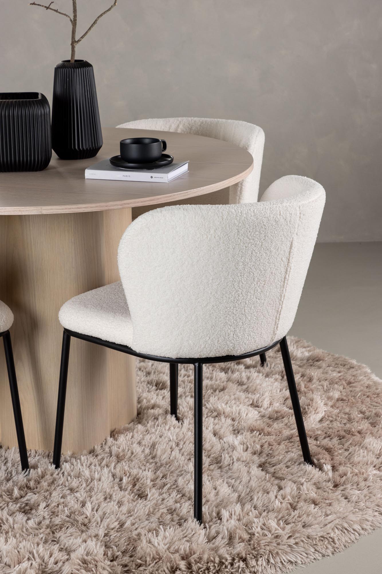 Elegantes Olivia Esszimmerset: Perfekte Wahl für stilvolle Räume.