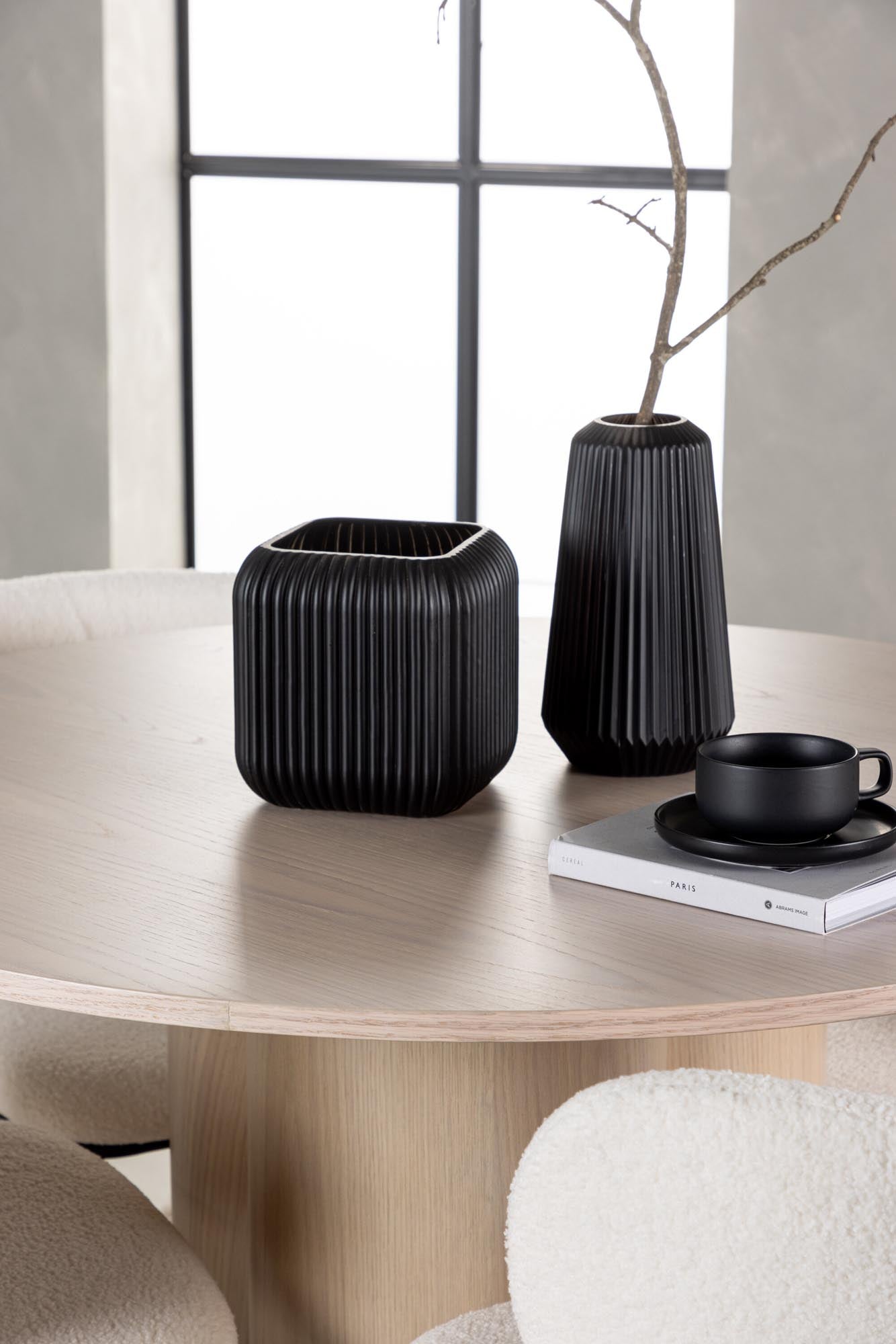 Venture Home Olivia Set: Zeitloses Design für Ihr Esszimmer.