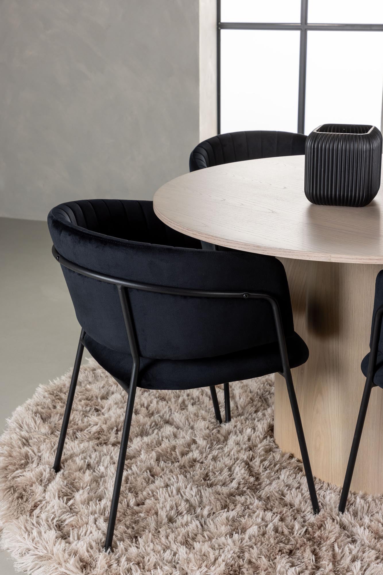 Venture Home Olivia Set: Zeitloses Design für Ihr Esszimmer.