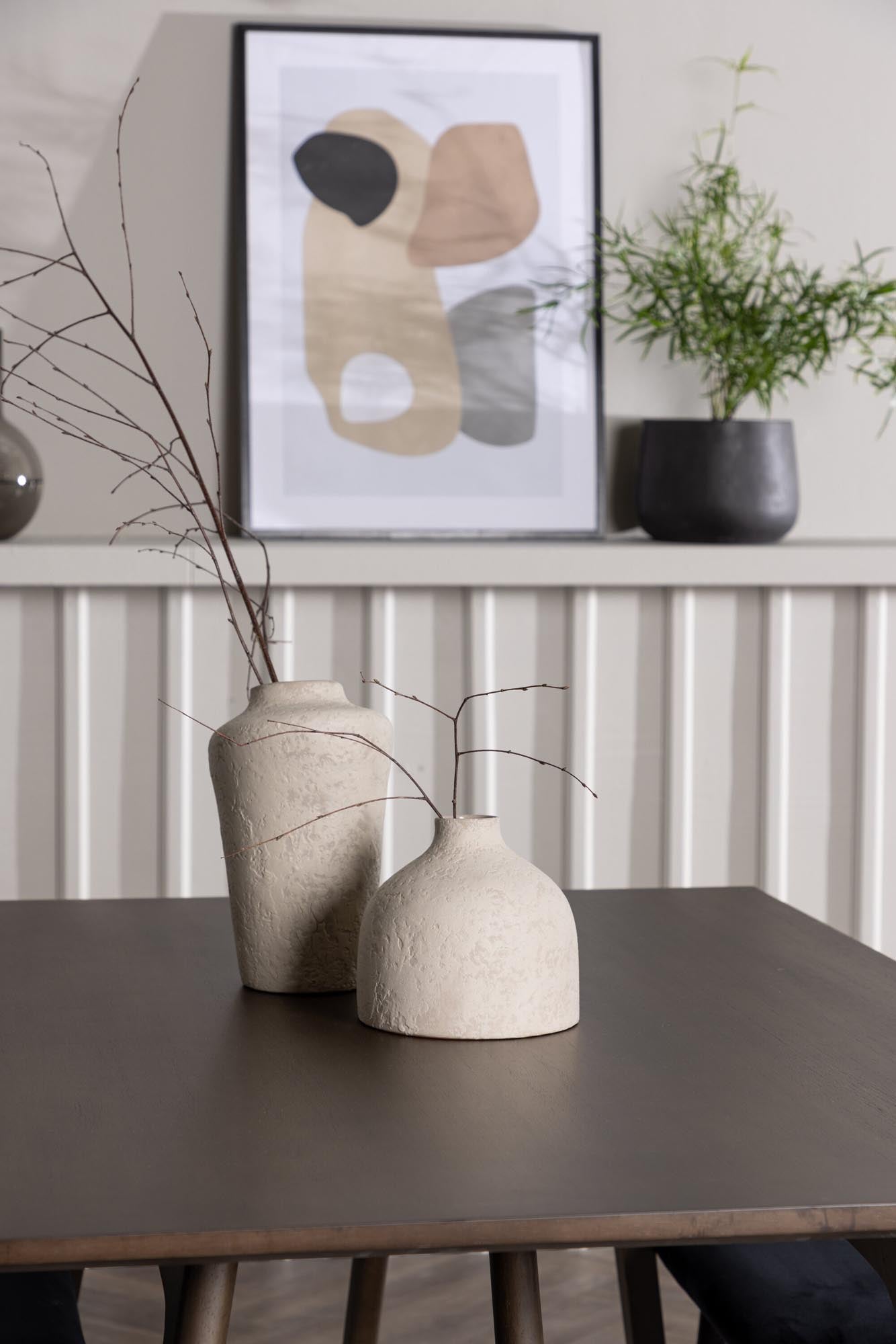 Stilvolles Kaseindon Esszimmerset + Night 120cm/4St. von Venture Home: skandinavisches Design, hochwertige Materialien und optimaler Komfort.