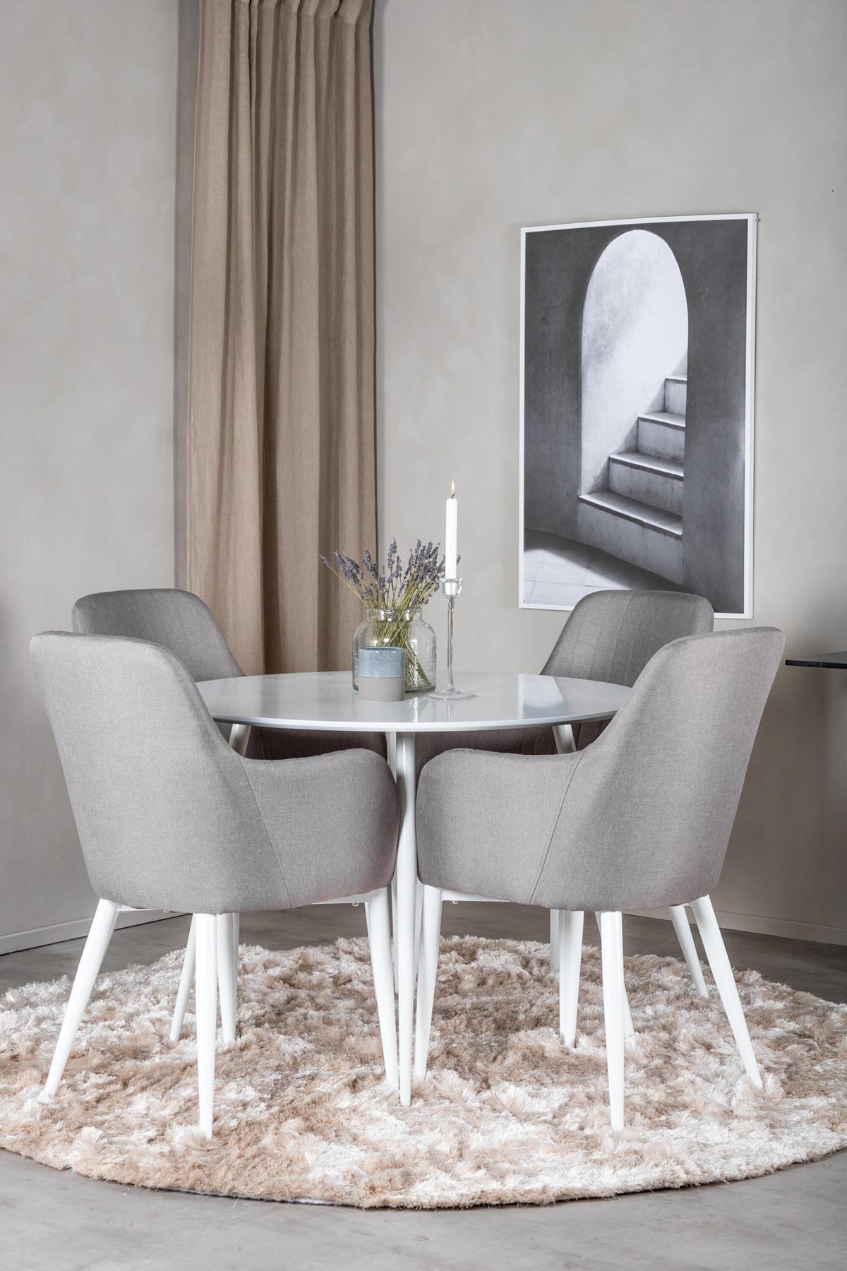 Esszimmer Set Plaza mit Stuhl Comfort in Weiss/Grau/Weiss präsentiert im Onlineshop von KAQTU Design AG. Esszimmerset ist von Venture Home