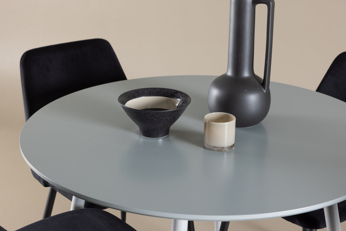 Plaza Esstisch mit Night Stühlen in Schwarz präsentiert im Onlineshop von KAQTU Design AG. Esszimmerset ist von Venture Home