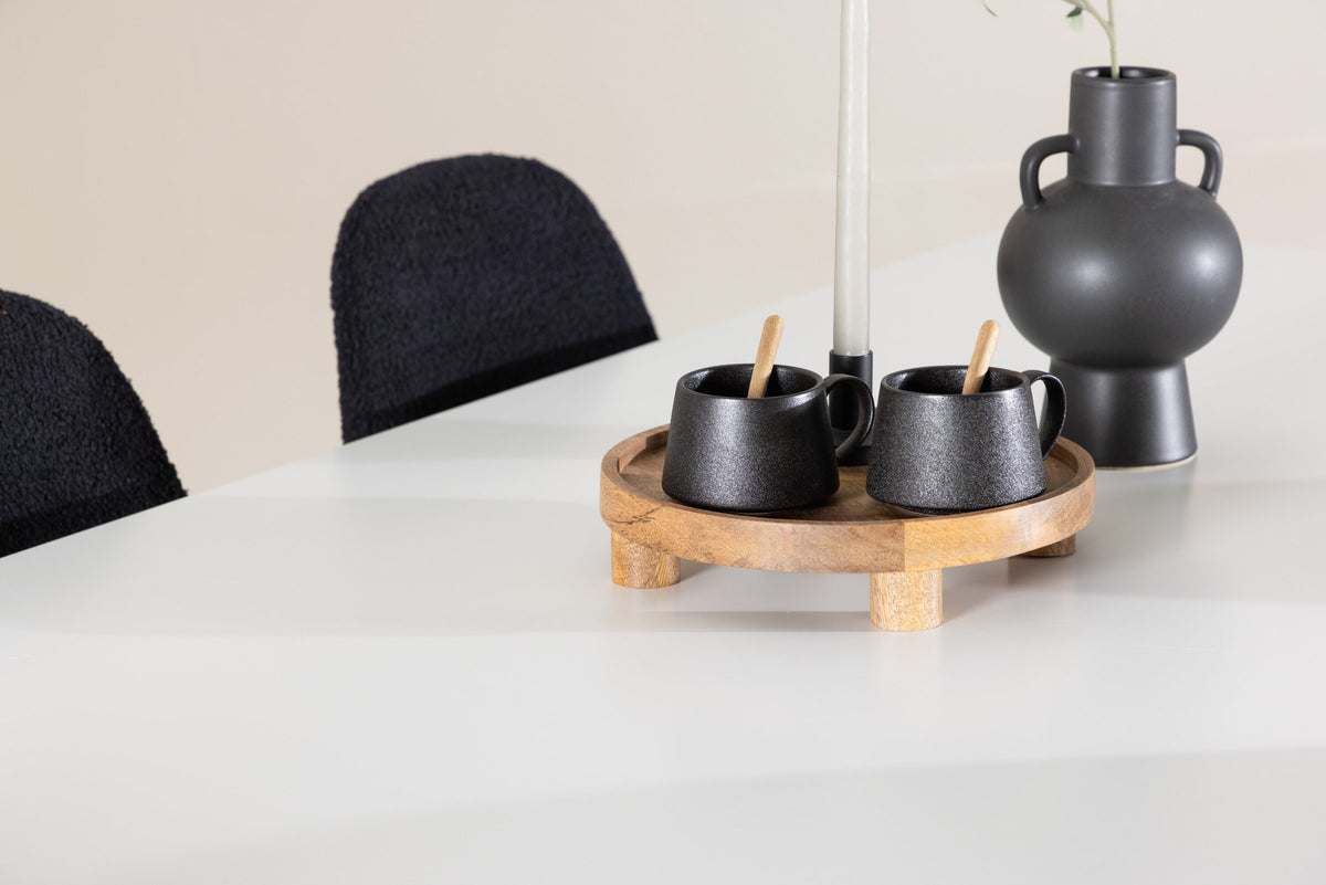Silar Esstisch mit Polar Stühlen in Schwarz präsentiert im Onlineshop von KAQTU Design AG. Esszimmerset ist von Venture Home