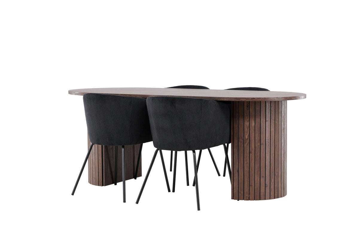 Härön Esstisch mit Berit Stühlen in Schwarz präsentiert im Onlineshop von KAQTU Design AG. Esszimmerset ist von Venture Home