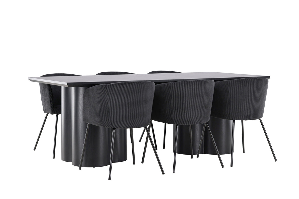 Olivia Esstisch mit Stühlen von Berit in Schwarz präsentiert im Onlineshop von KAQTU Design AG. Esszimmerset ist von Venture Home