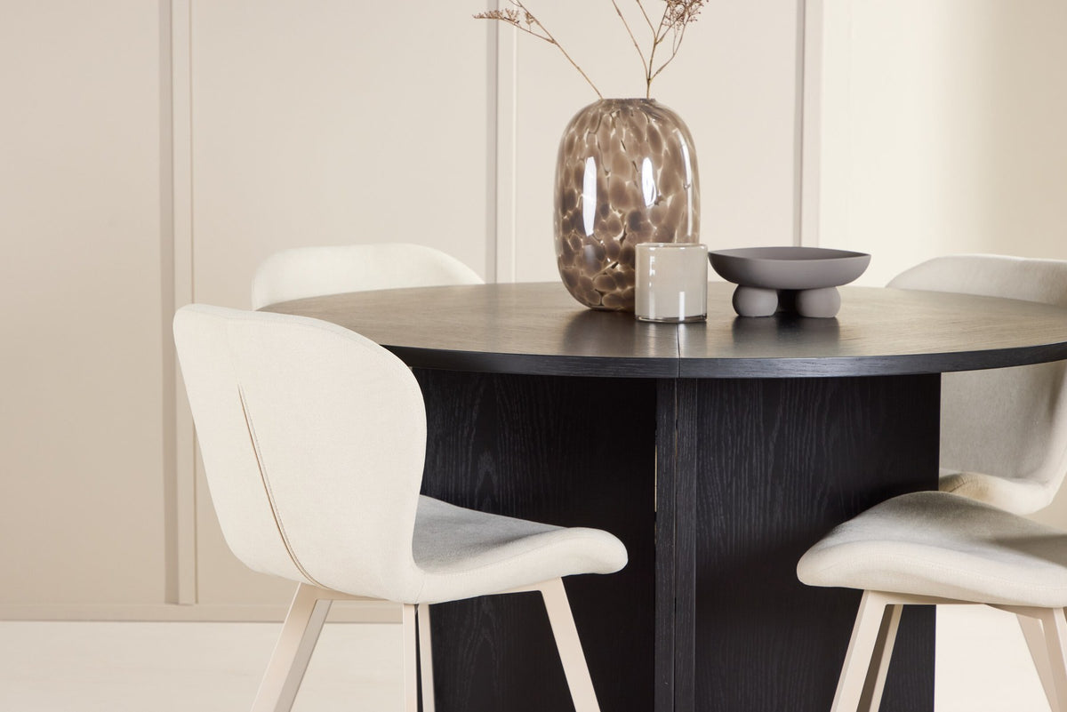 Runder Esstisch Strada aus MDF in White Wash mit sechs Lilja Stühlen, Esszimmerset von Venture Home in schlichtem Design
