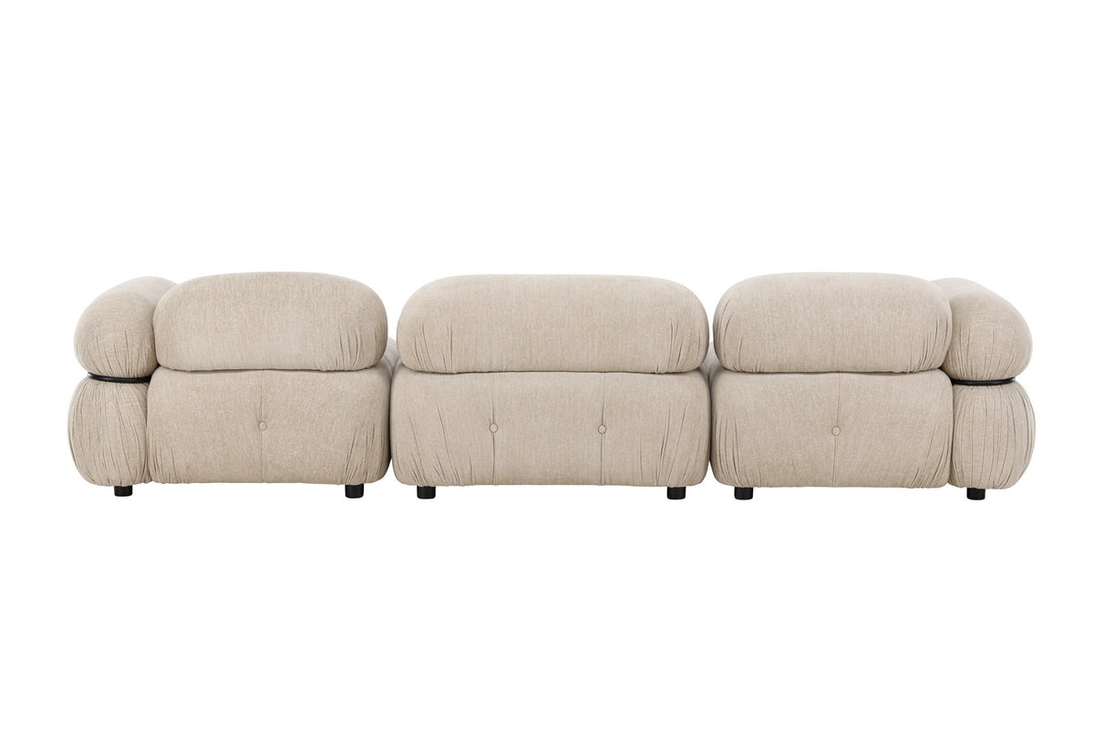 Beiges 3-Sitzer Sofa Mika von Venture Home mit Polyesterbezug, Schaumstofffüllung und schwarzen Kunststoffbeinen, moderne Form