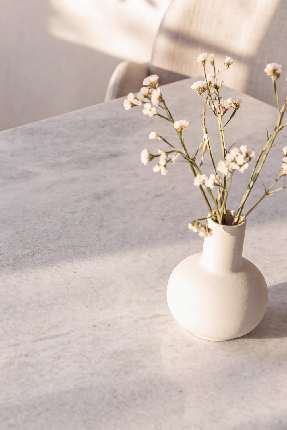 Cael Ess-Set mit Stühlen Blom in präsentiert im Onlineshop von KAQTU Design AG. Esszimmerset ist von Venture Home