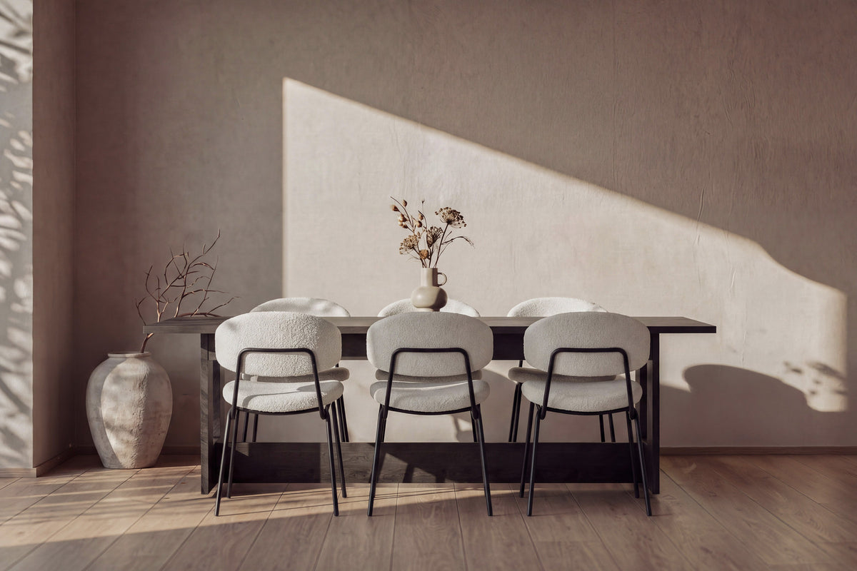 Milly Essgruppe mit Stühlen Chico in Weiss präsentiert im Onlineshop von KAQTU Design AG. Esszimmerset ist von Venture Home