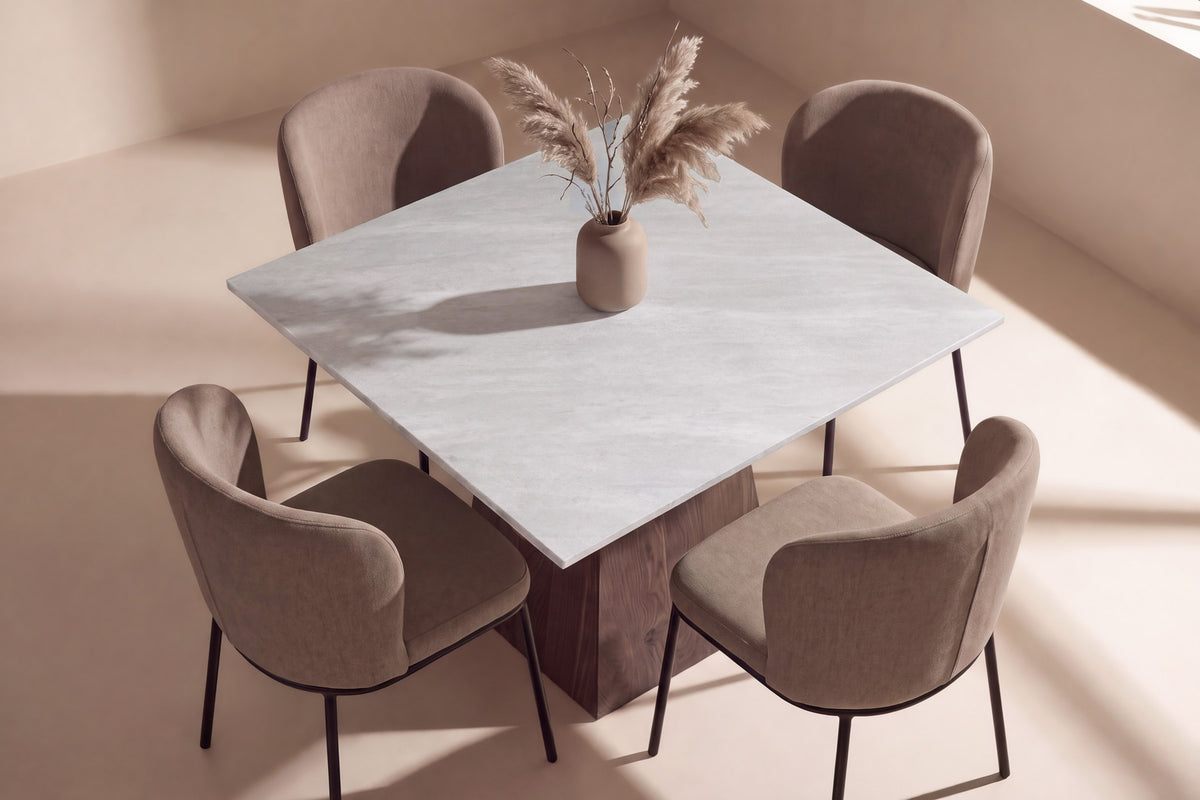 Essgruppe Cael mit Stühlen Edina in Braun präsentiert im Onlineshop von KAQTU Design AG. Esszimmerset ist von Venture Home