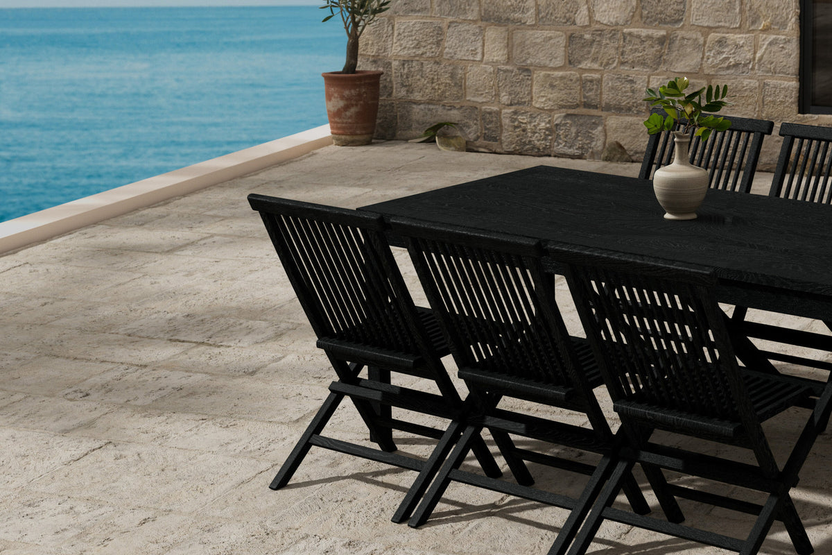 Esstisch Kenya mit Stühlen Kenya in Schwarz präsentiert im Onlineshop von KAQTU Design AG. Gartentischset ist von Venture Home