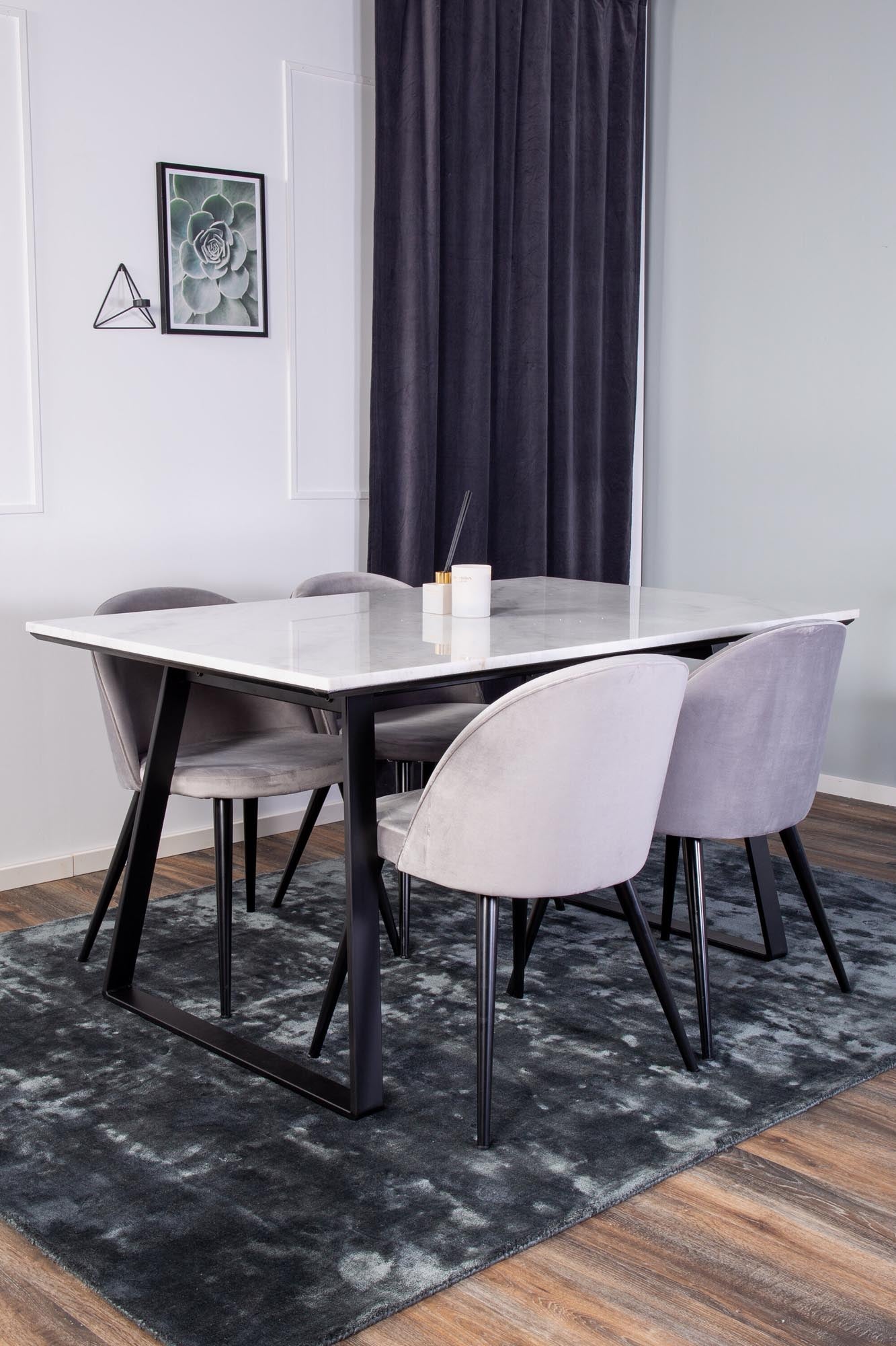 Elegantes Estelle Esszimmerset: 140cm Tisch mit 4 Samtstühlen.