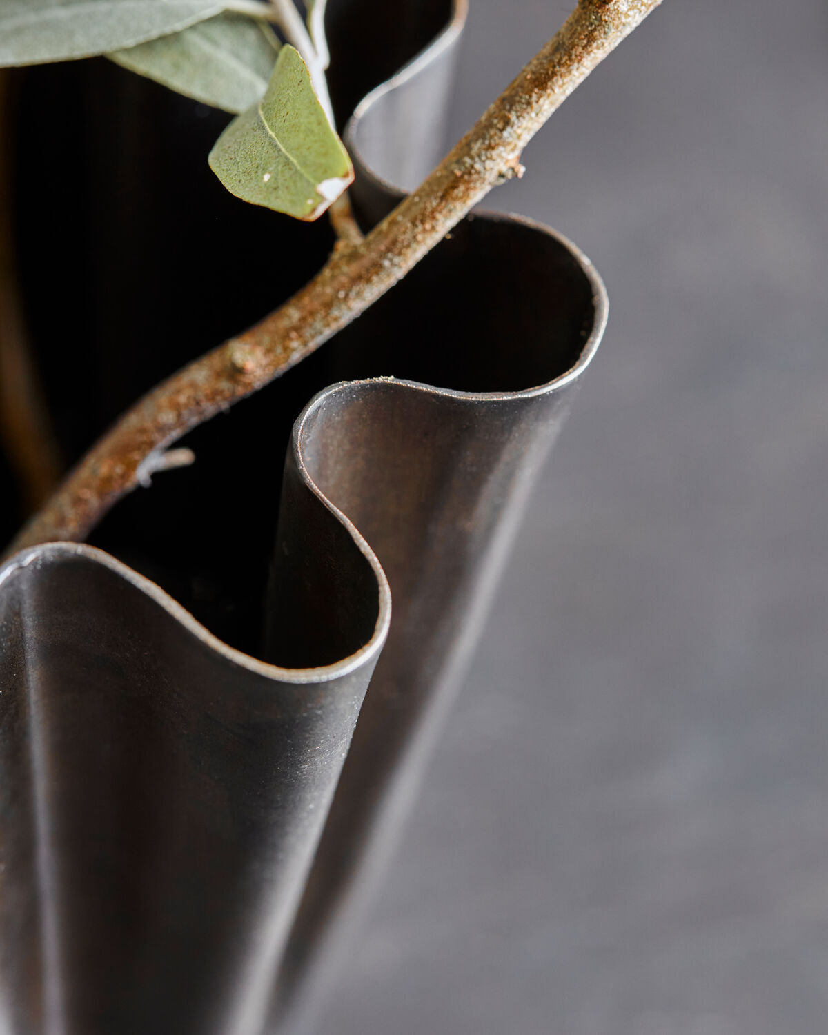 Vase, HDFlood, Antikes Braun in Antikes Braun präsentiert im Onlineshop von KAQTU Design AG. Vase ist von House Doctor