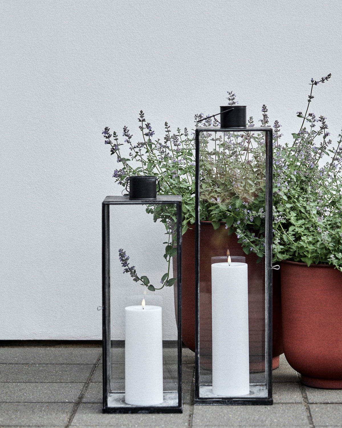 Laterne, Narrow in Dunkle Antiquität präsentiert im Onlineshop von KAQTU Design AG. Laterne ist von House Doctor
