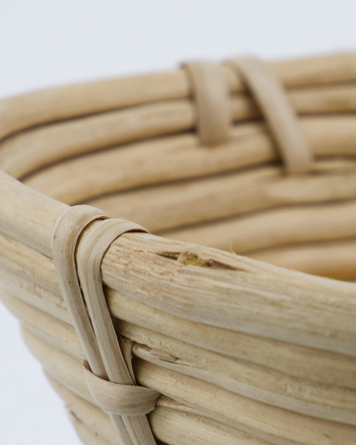 Naturfarbener Aufbewahrungskorb HDConical aus geflochtenem Rattan und Bambus