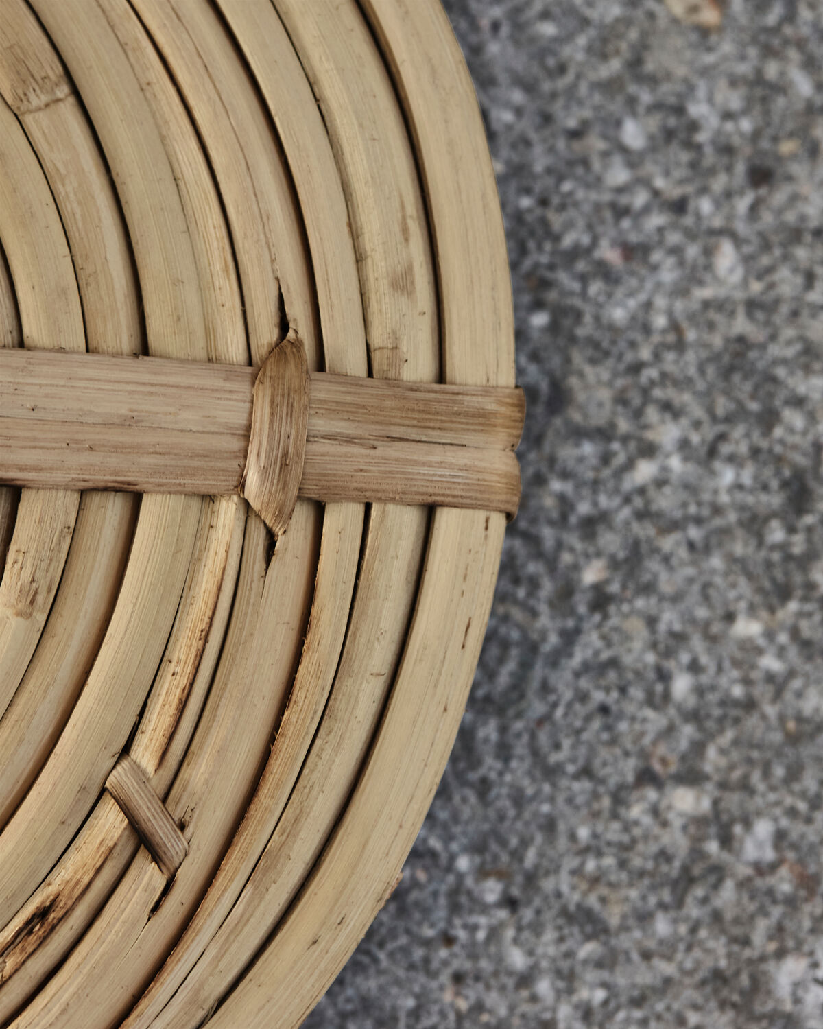 Korb mit Deckel, HDRound, Natur in Natur präsentiert im Onlineshop von KAQTU Design AG. Aufbewahrungskorb ist von House Doctor