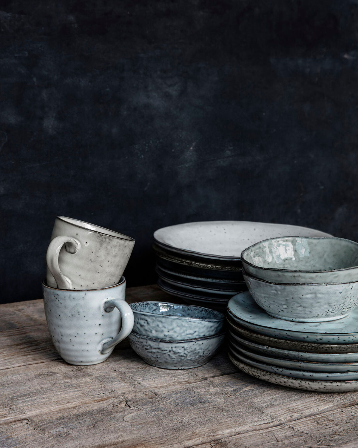 Schüssel in Grau/Blau präsentiert im Onlineshop von KAQTU Design AG. Schüssel ist von House Doctor