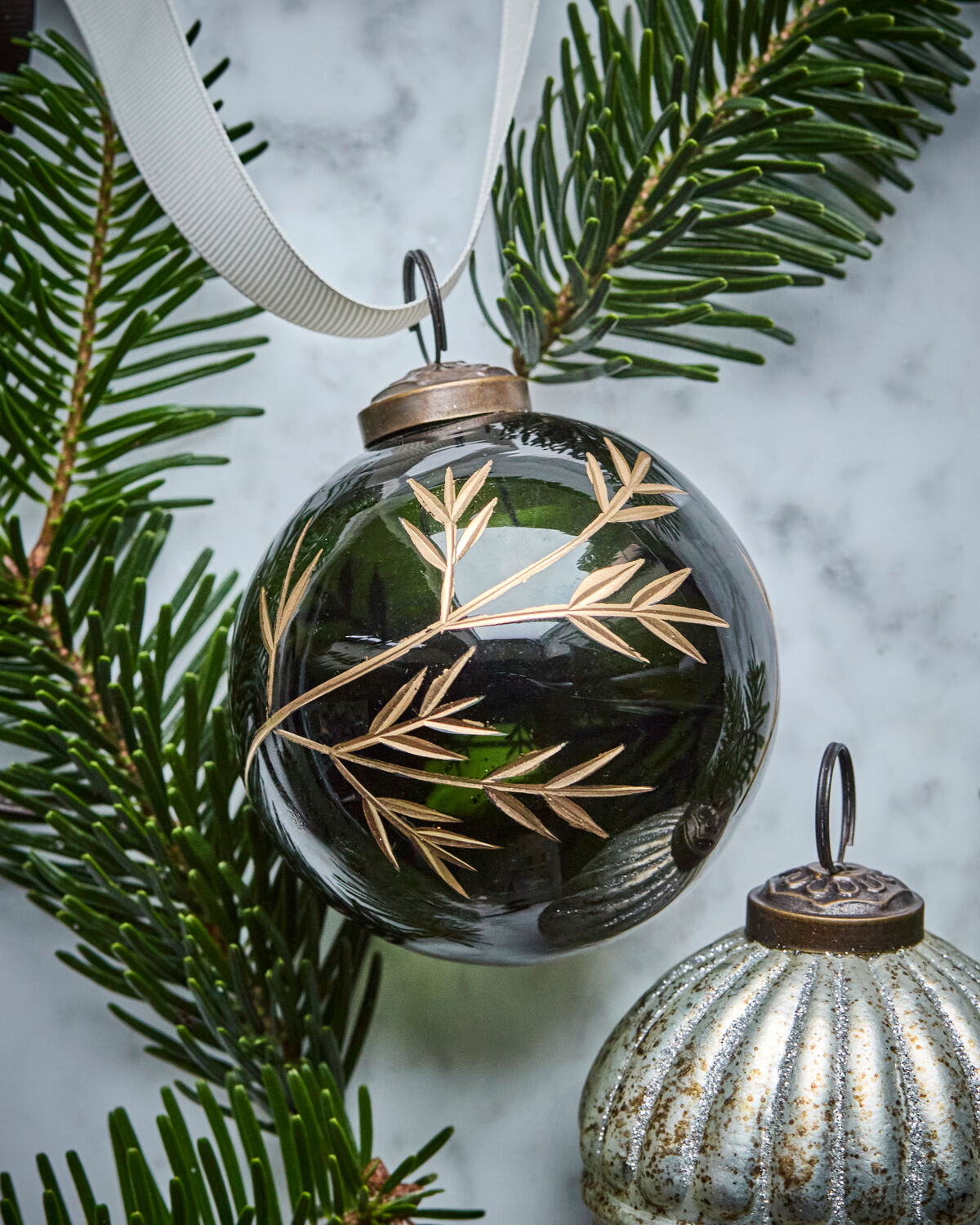 Ornamente, HDLeaf, Grün;Gold in Grün, Gold präsentiert im Onlineshop von KAQTU Design AG. Weihnachtszubehör ist von House Doctor